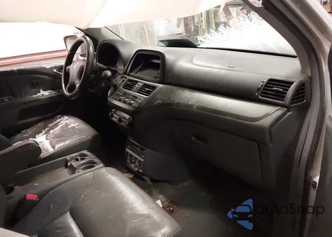 2006 Honda Odyssey Touring from USA, damaged, VIN 5FNRL38896B093945